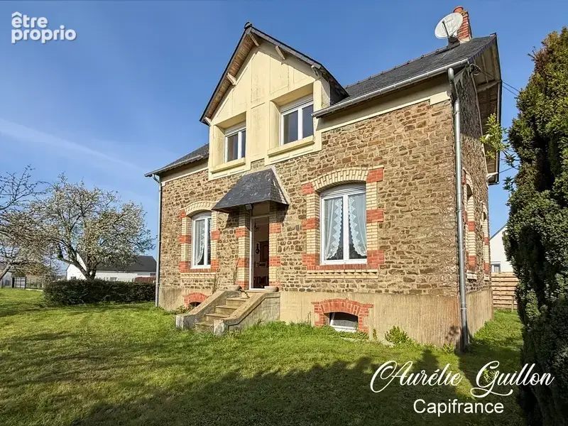 Maison à LOYAT