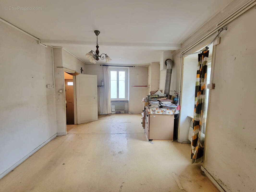 Maison à COURNON-D'AUVERGNE