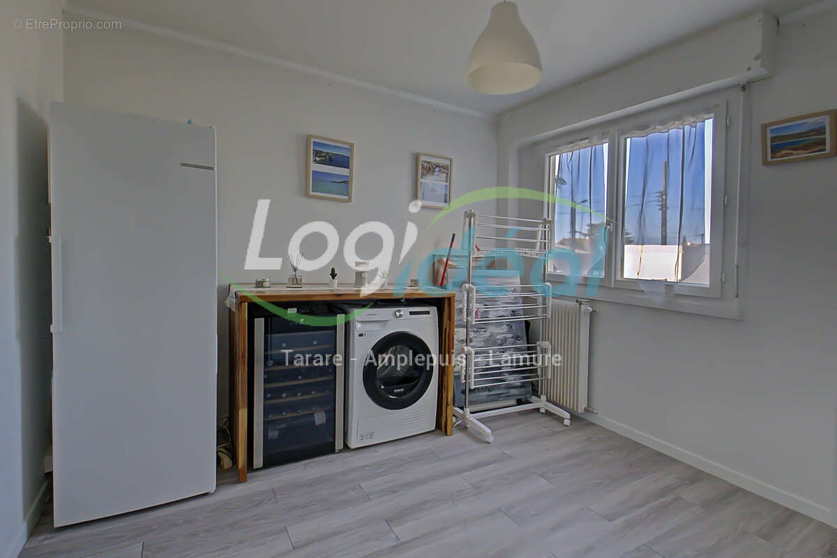 Appartement à MEYZIEU