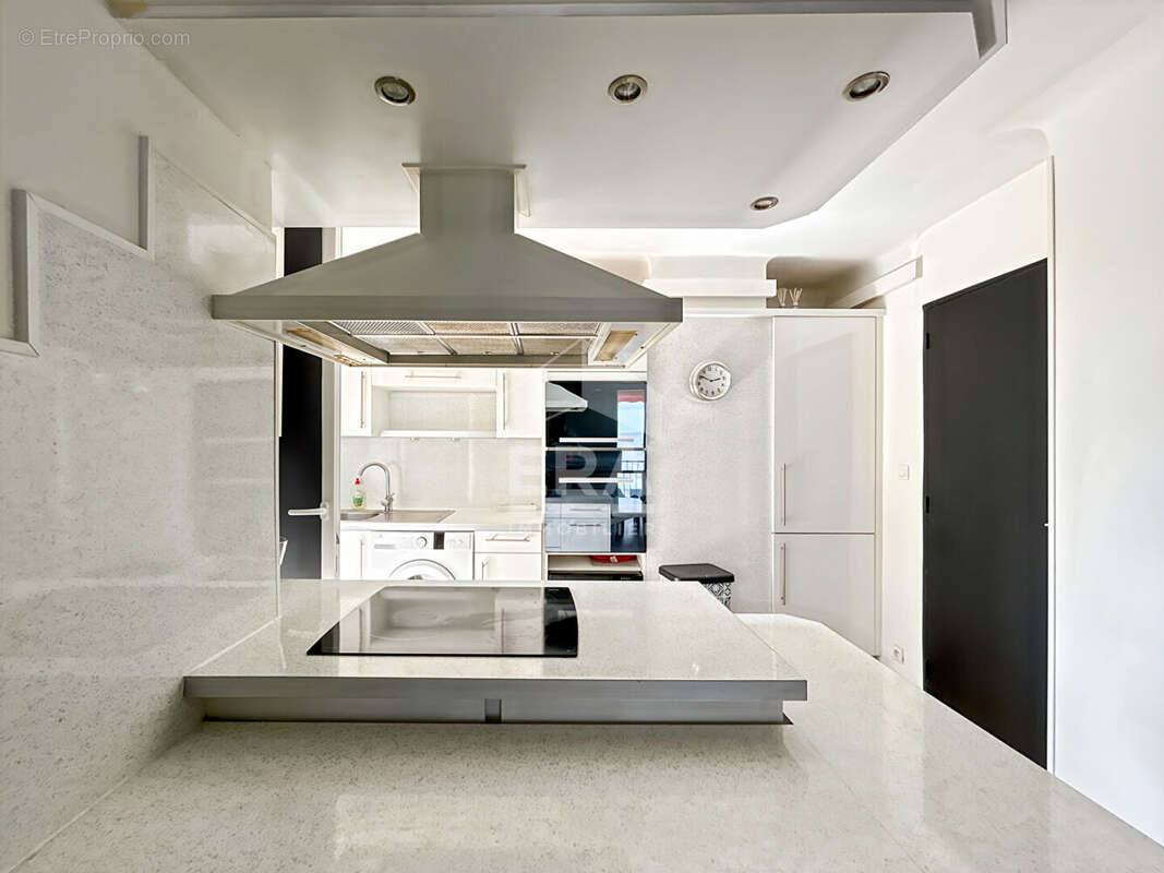 Appartement à MARSEILLE-13E