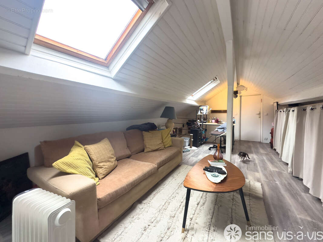 Appartement à SURESNES