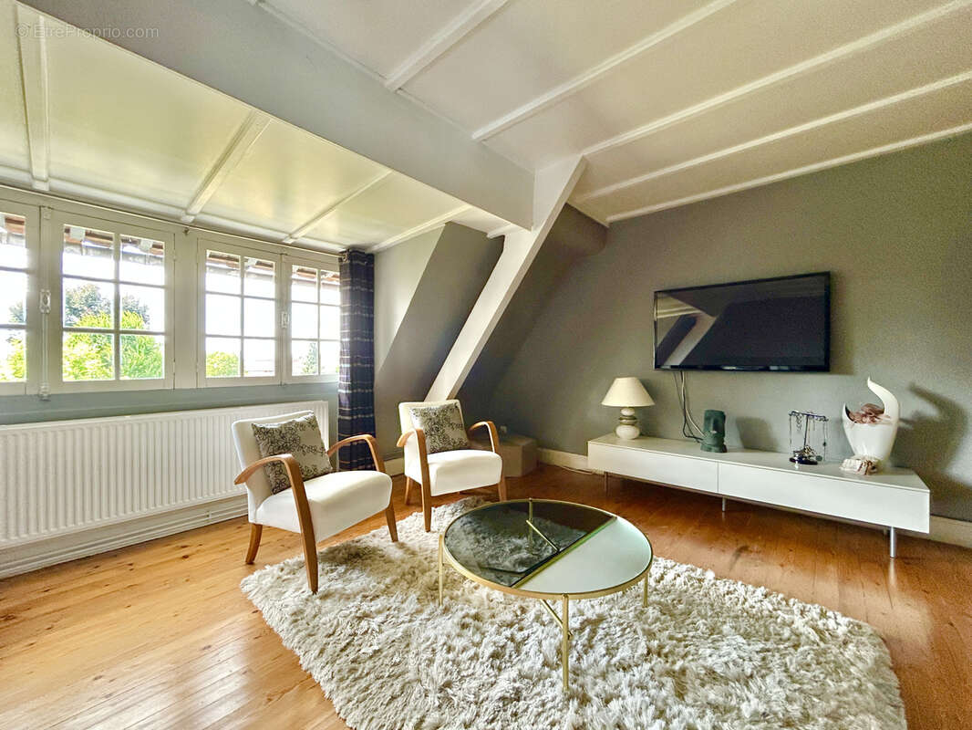 Maison de maitre ! unique ! - photo 20