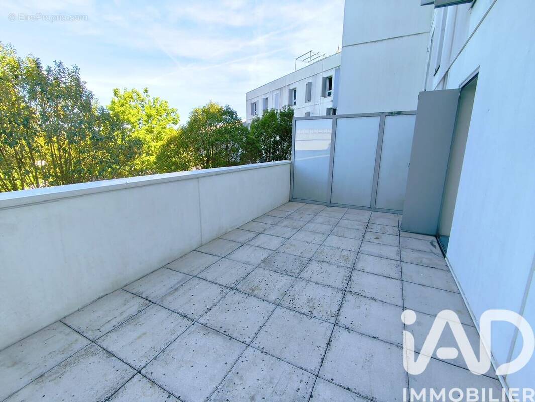 Photo 1 - Appartement à CENON