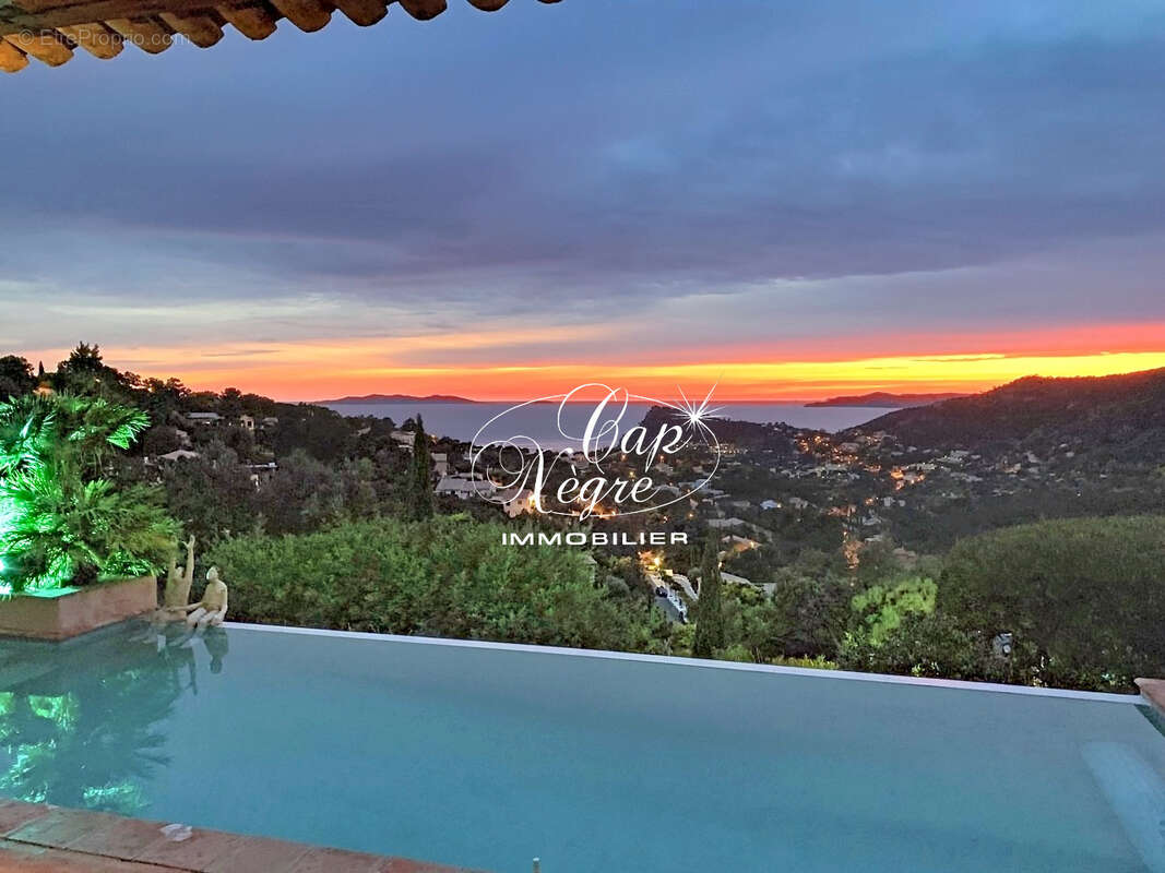 Maison à RAYOL-CANADEL-SUR-MER