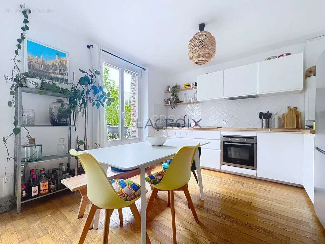 Appartement à LE KREMLIN-BICETRE