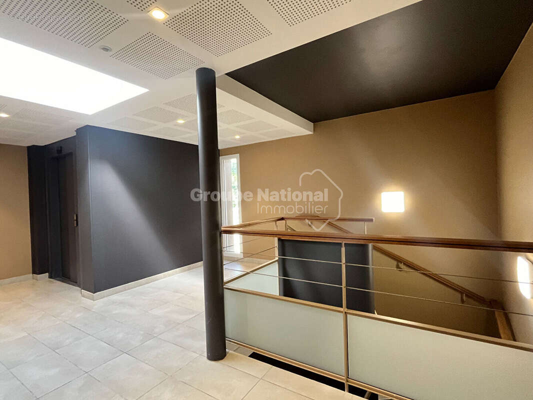 Appartement à VILLENEUVE-LES-AVIGNON