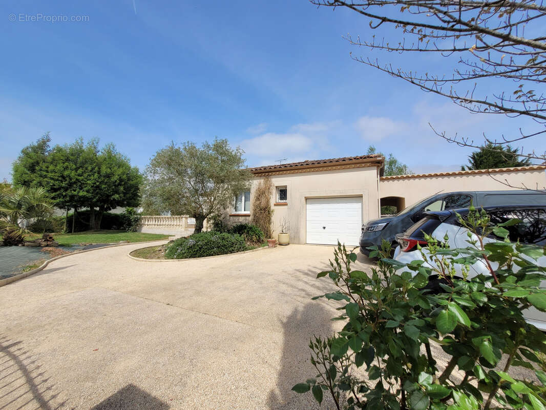 Maison à SAINTE-BAZEILLE