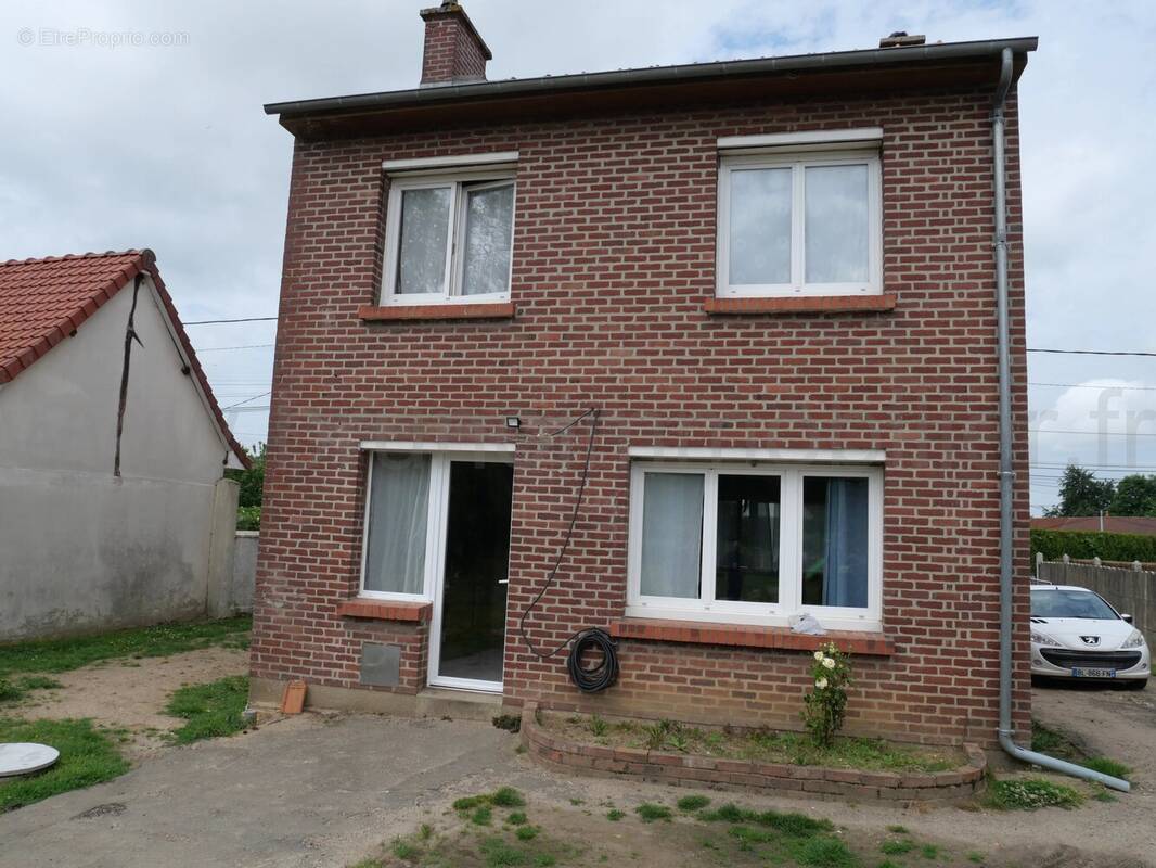 Maison à LAMOTTE-BULEUX
