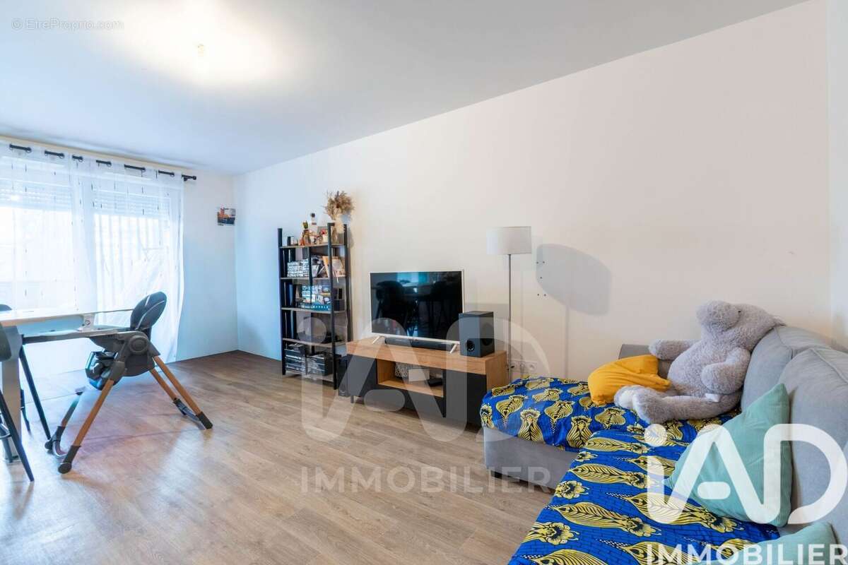 Photo 4 - Appartement à CERGY