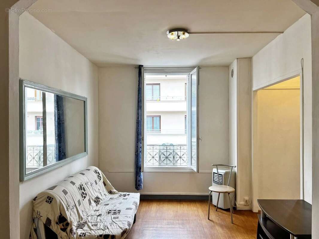 Appartement à SAINT-MAUR-DES-FOSSES