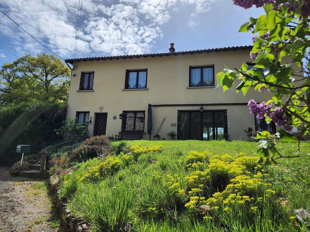 Maison à ORADOUR-SAINT-GENEST