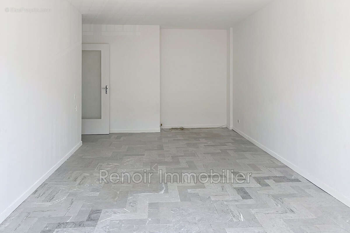 Appartement à CAGNES-SUR-MER