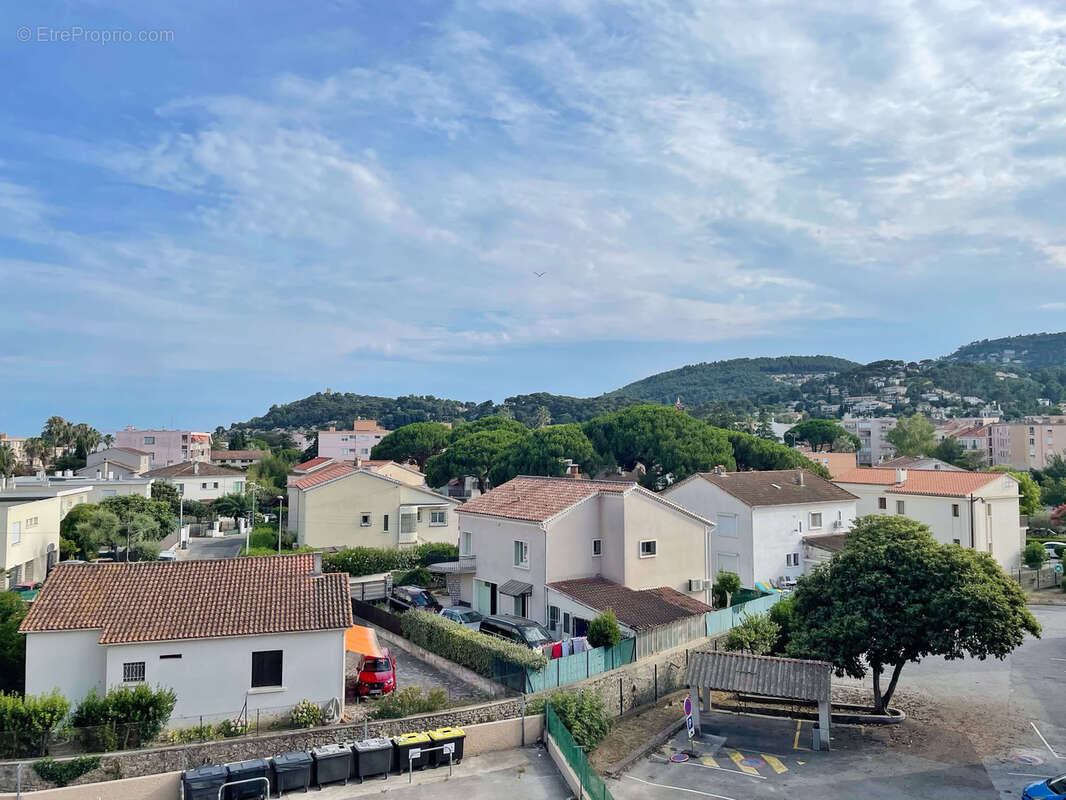 Appartement à HYERES