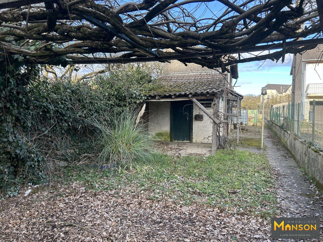 Maison à NEUVES-MAISONS