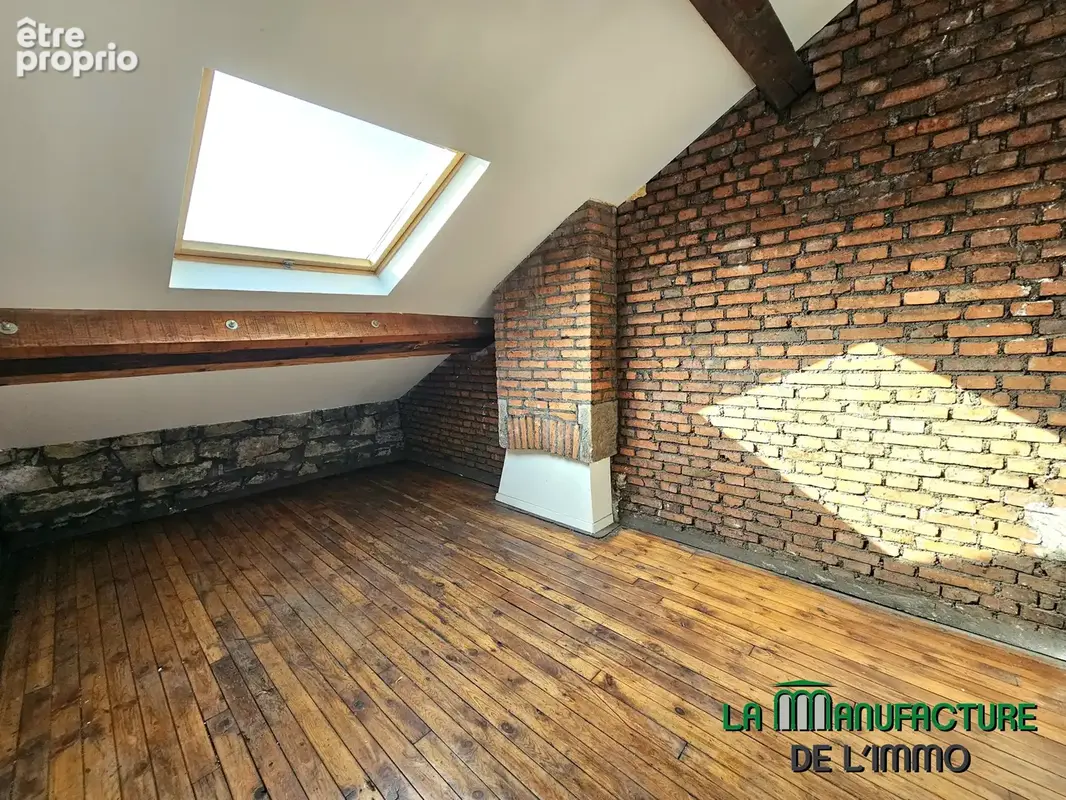 Appartement de caractère de type T3 de 53 m2 Carrez et 84 m2 au sol - Prox. Châteaucreux - photo 6