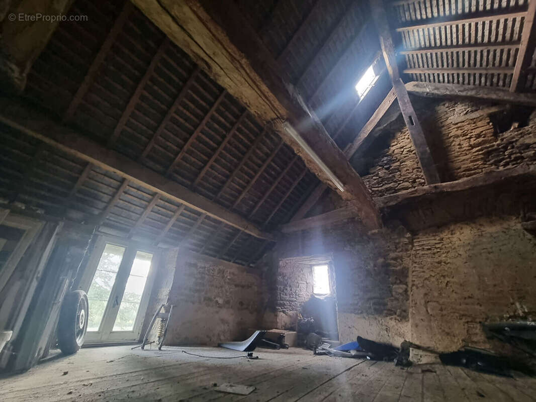 Maison à ISIGNY-LE-BUAT