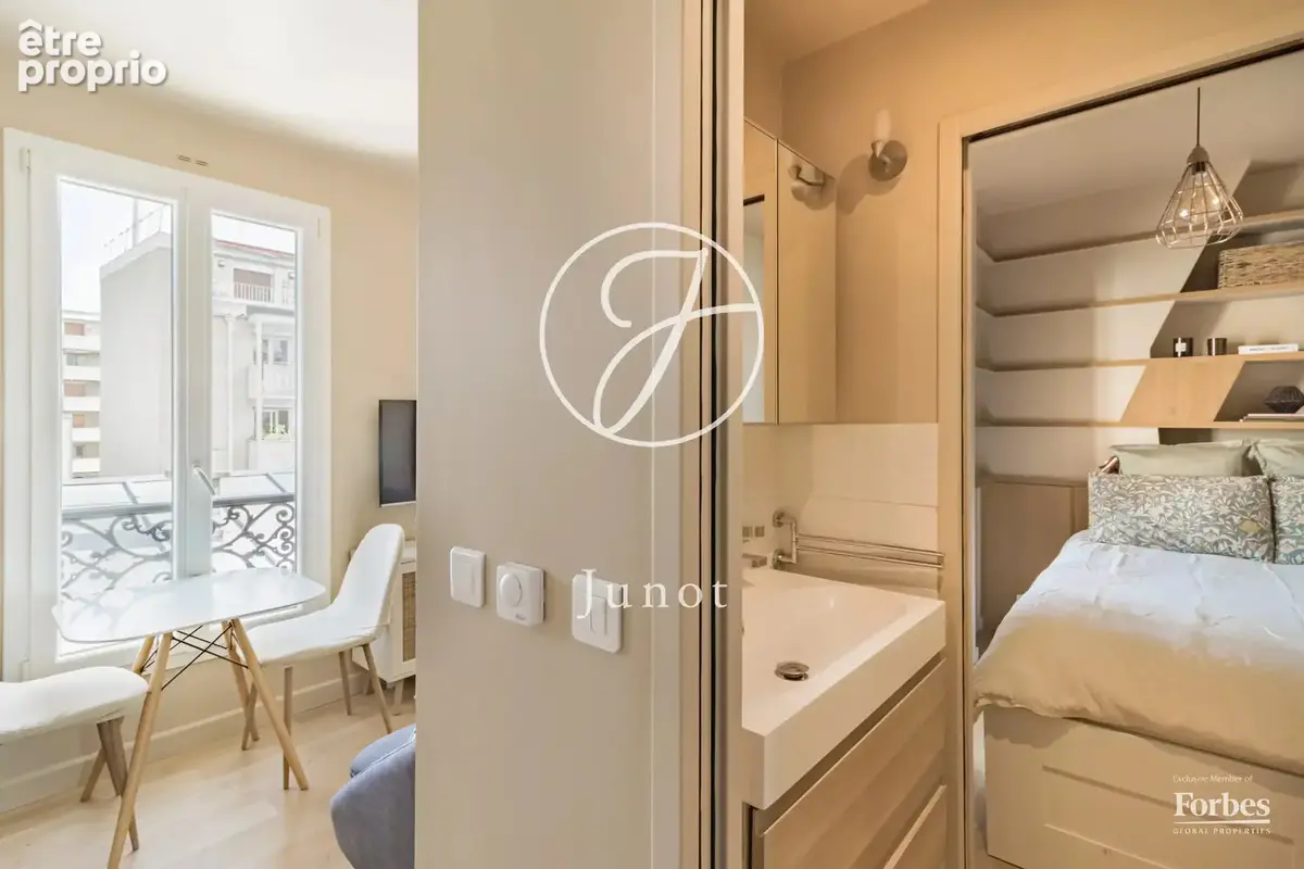 Paris 7e - GROS CAILLOU / RUE AMÉLIE - Studio / 2 pièces - 23,17m² - 1 chambre - Dernier étage - Vue dégagée - photo 10