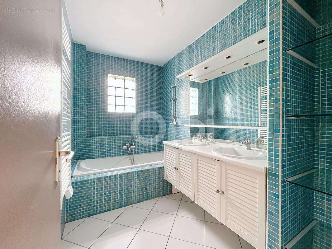 Appartement À Vendre - photo 10