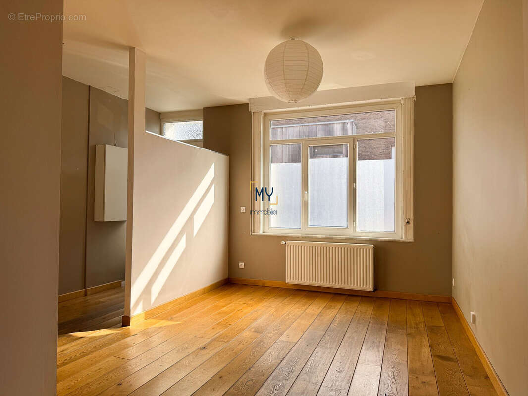 SALON - Maison à vendre - 4 pièces - 120 m² - Marcq-En-Baroeul - Maison à MARCQ-EN-BAROEUL