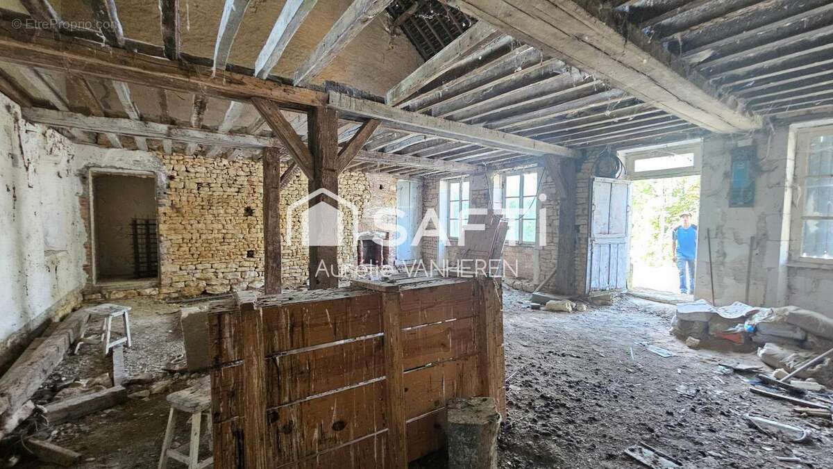 Maison 200 m² à Alligny-Cosne  - photo 7