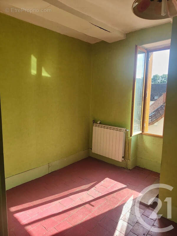 Maison 66 m² à Garchy  - photo 12