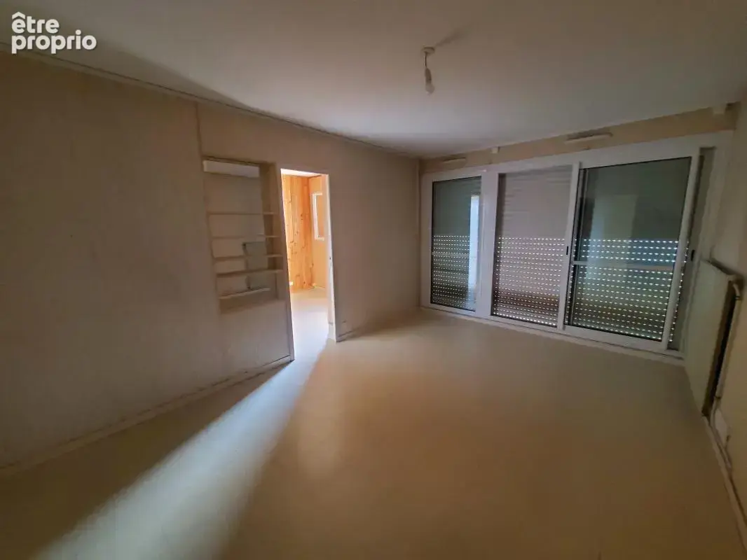 Appartement T4 A NANTES proche ZOLA- 3ème étage - photo 3