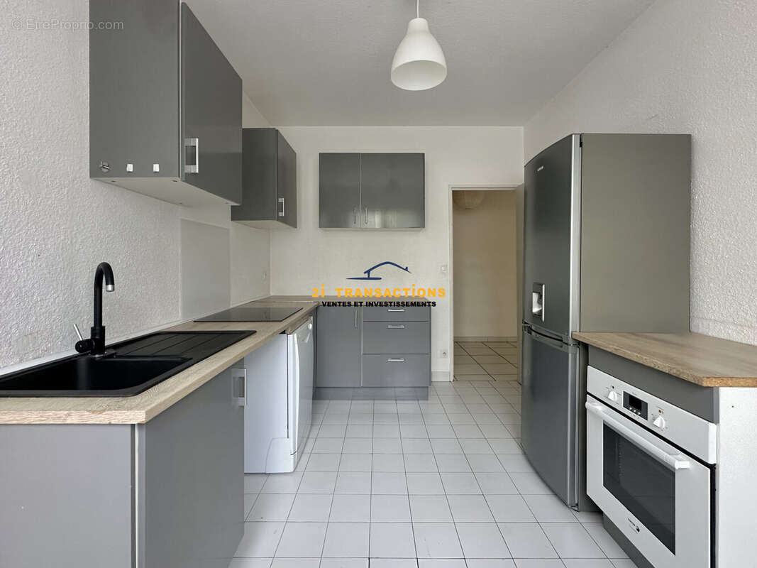 Appartement à SAINT-ETIENNE
