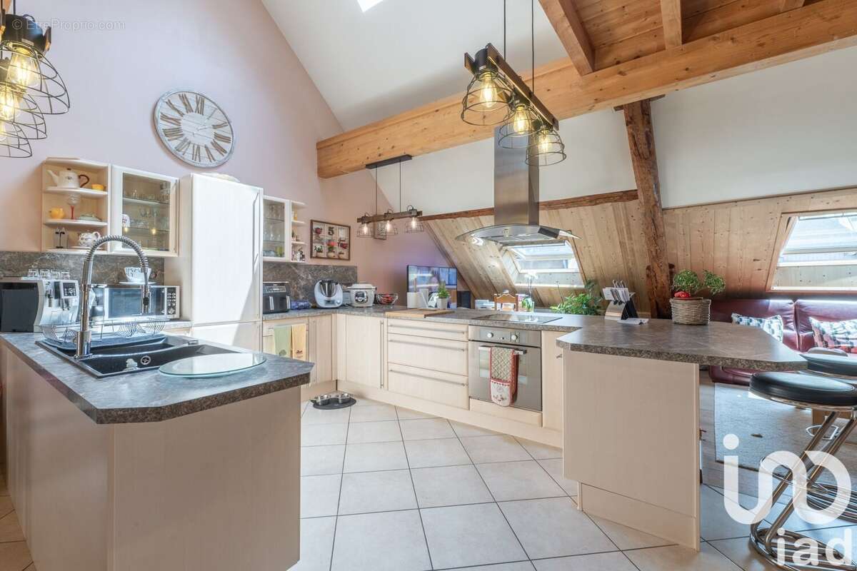 Appartement 111 m² à Le Bourg-D'oisans  - photo 4