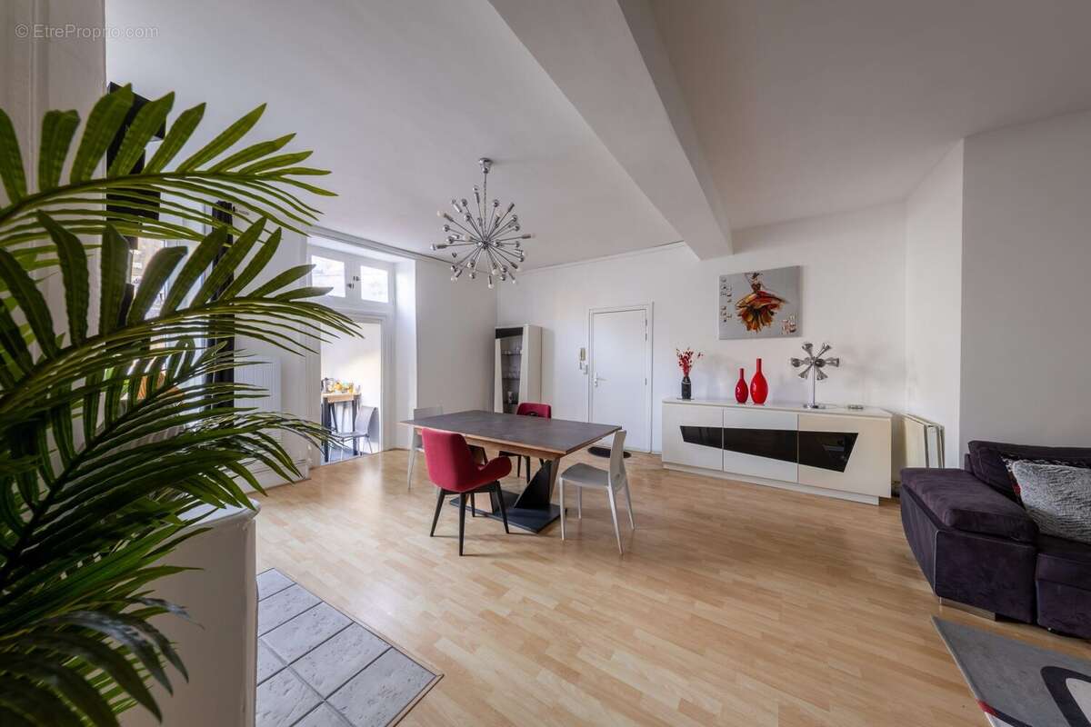 Appartement à LA ROCHELLE