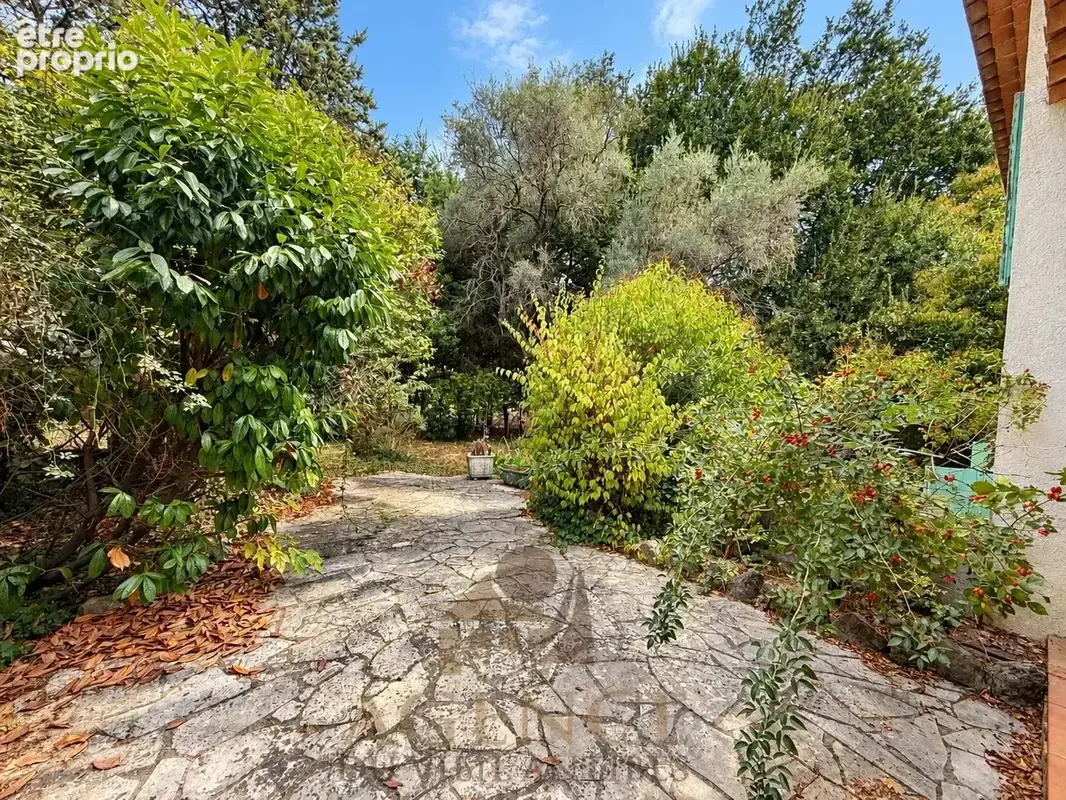 Antibes Suquette Maison avec terrain 2100m2– Authentique propriété en pierre – Environnement privilégié – Fort potentiel – Pisci - photo 31