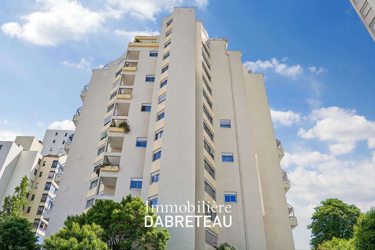 Appartement à VILLEURBANNE