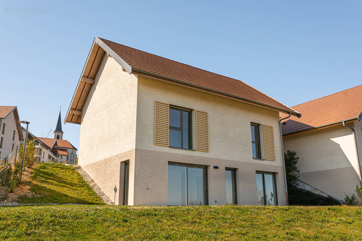 Maison à LA BALME-DE-SILLINGY