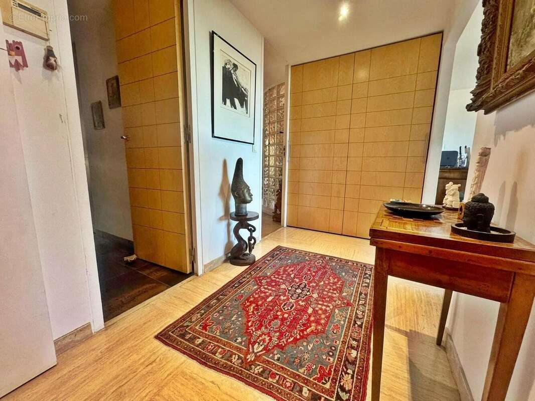   - Appartement à NICE