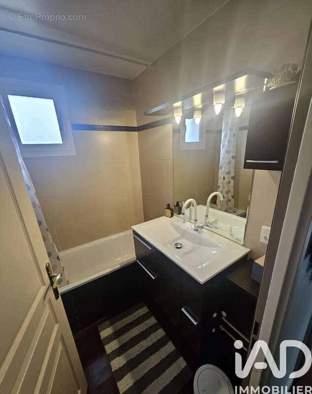 Photo 6 - Appartement à CHOISY-LE-ROI