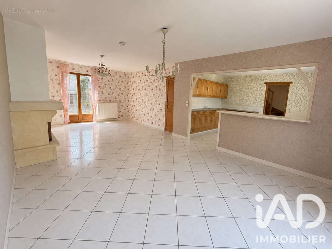 Maison 94 m² à Sedan  - photo 6