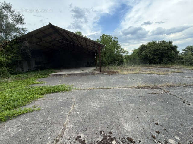 Autre à ENTRAIGUES