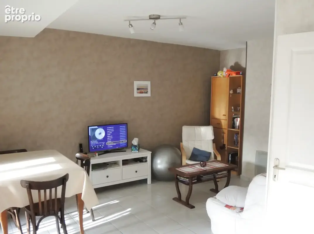 Appartement T3 - 07410 SAINT-FELICIEN - photo 2