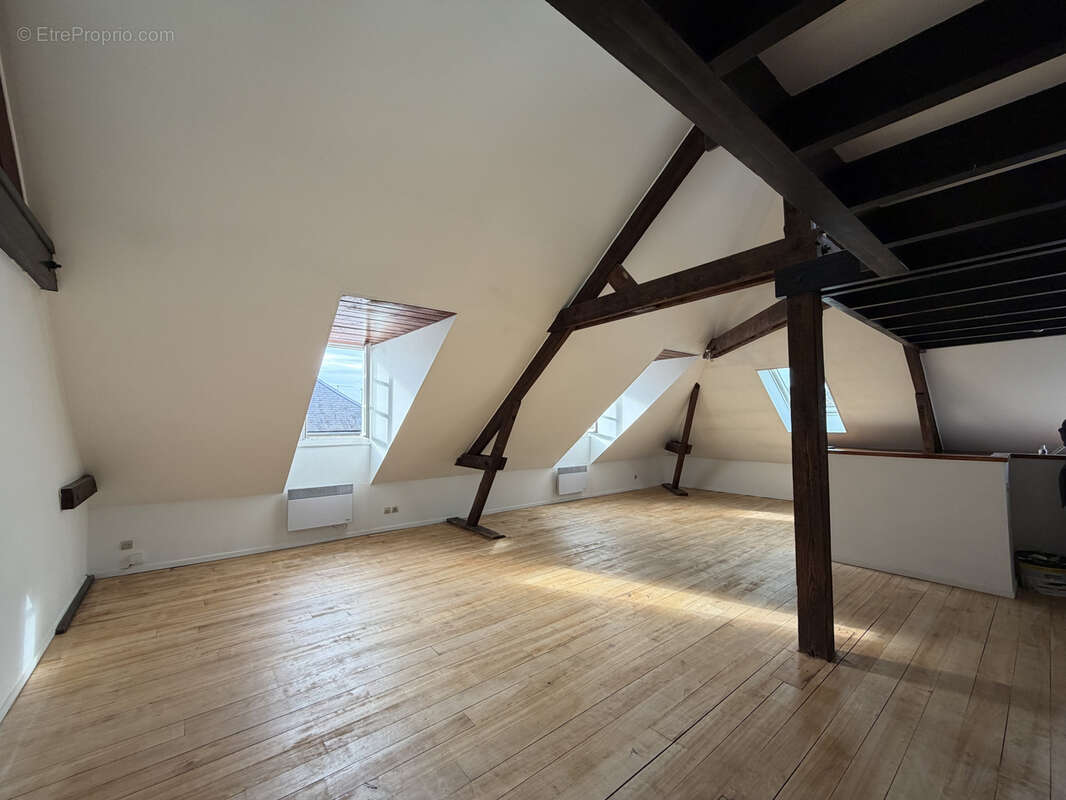 Duplex centre villers-cotterets - photo 2
