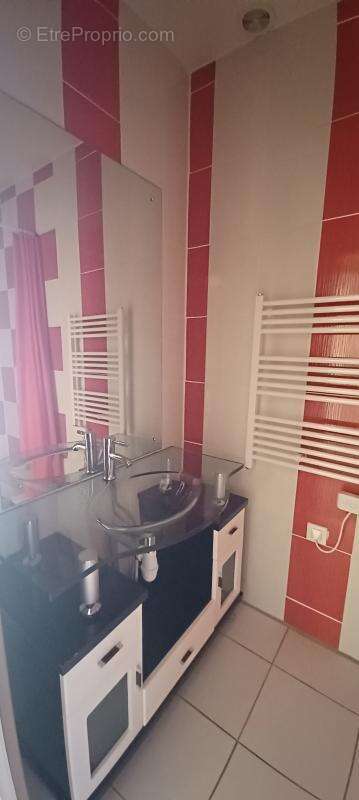 Appartement à NEUVEGLISE