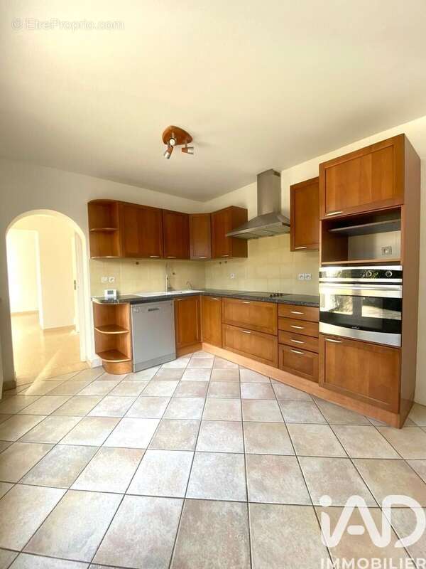 Photo 7 - Maison à CRESPIERES