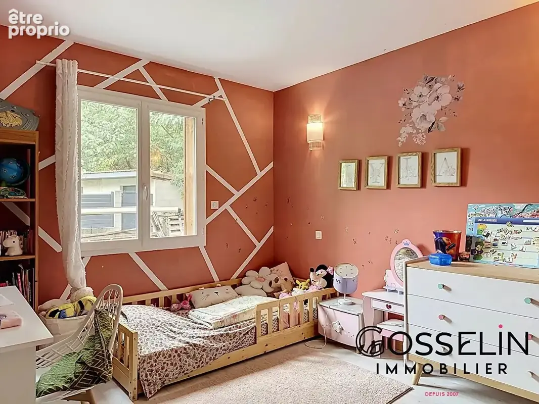 Maison familiale de 141 m² au calme, en fond d'impasse - photo 6
