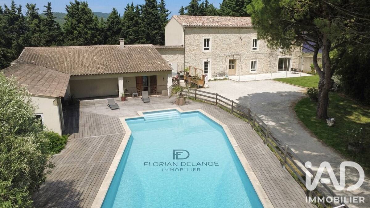 Photo 1 - Maison à SAVASSE