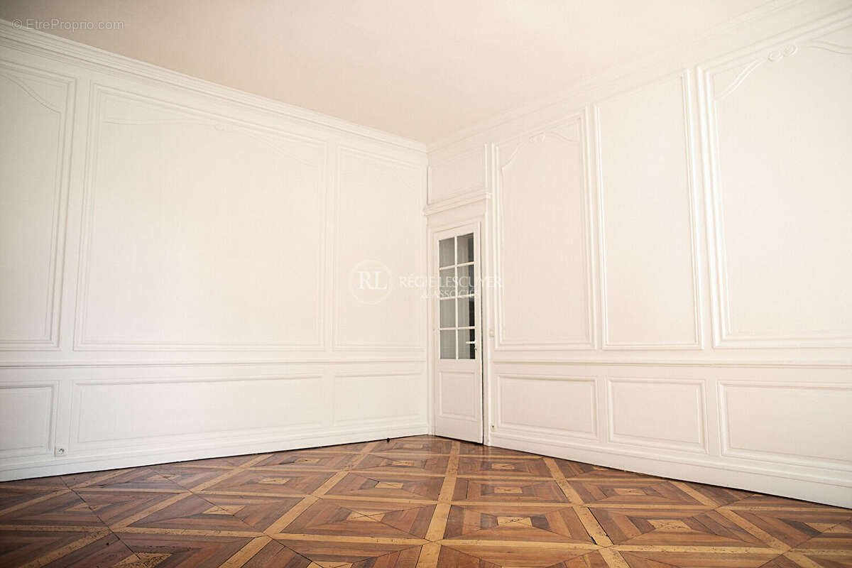 Appartement à LYON-1E