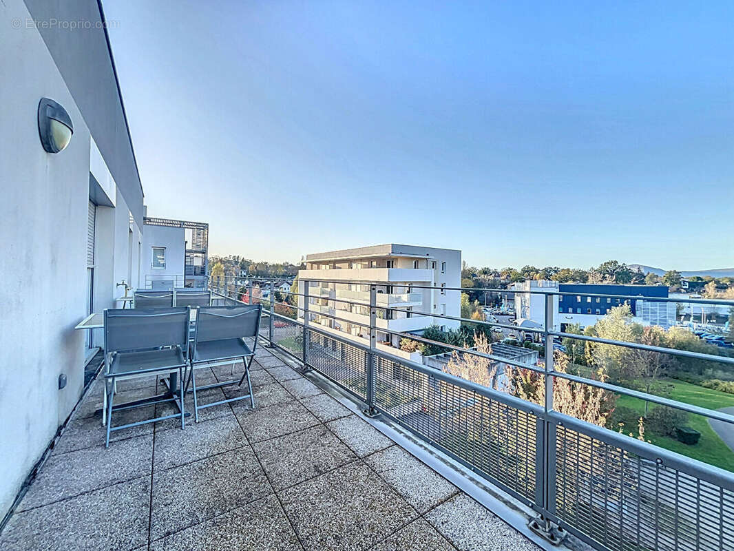 Appartement à SEYNOD