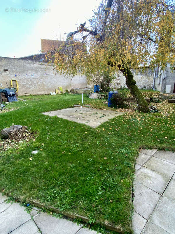 Maison à SEIGNELAY