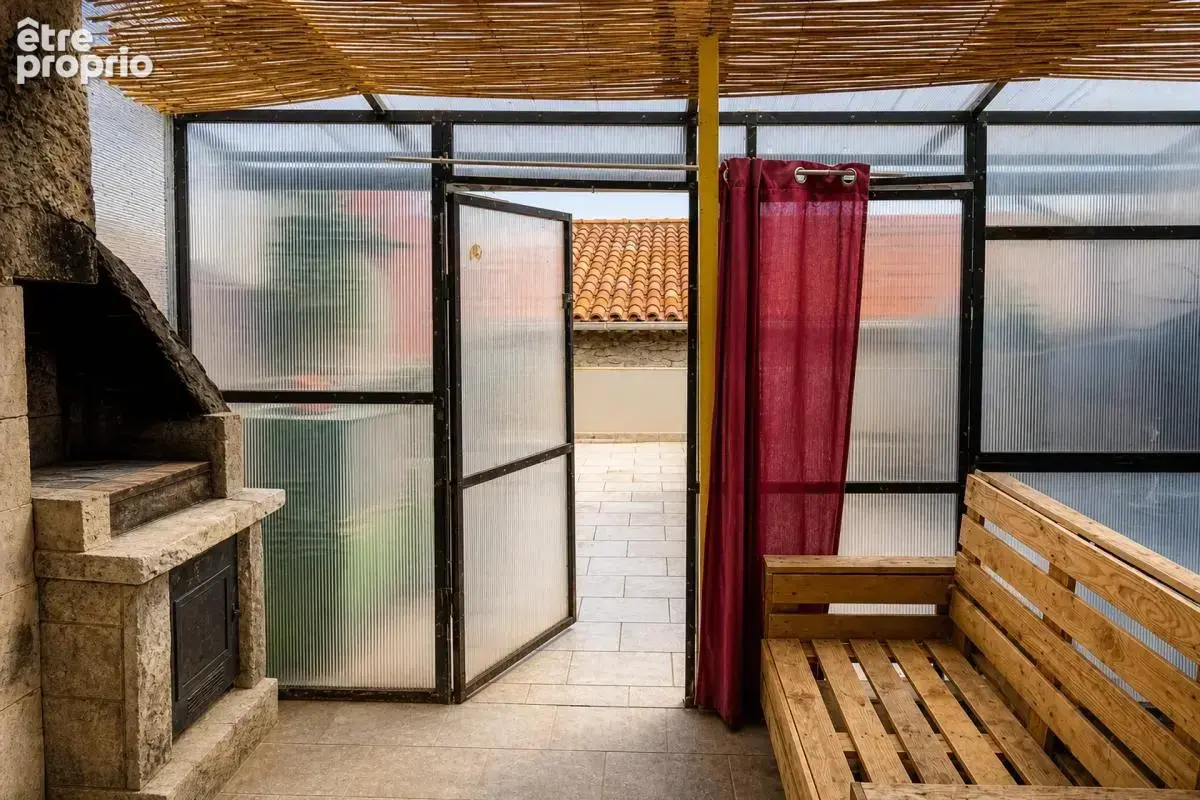 Ensemble immobilier de 255 m2 avec terrasse et garage a escoussens - photo 8