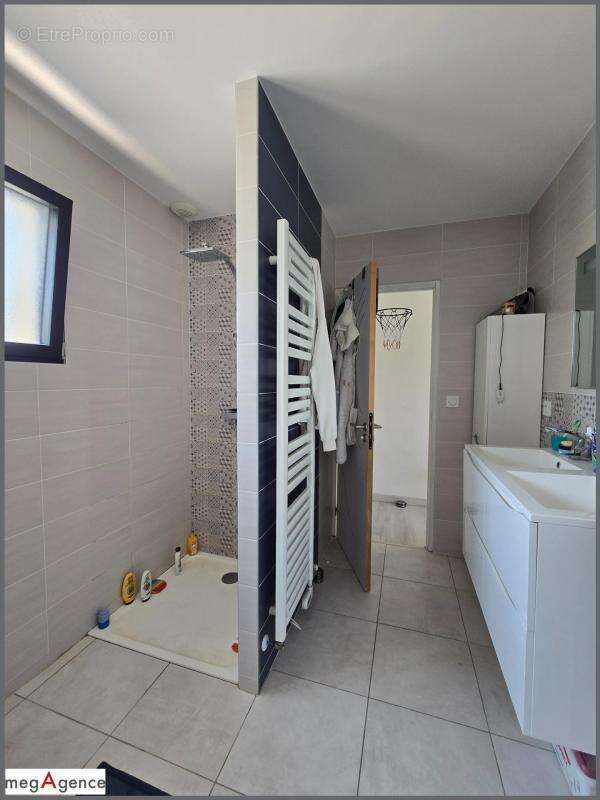 Maison 115 m², 5 pièces sur 1200 m² de terrain - photo 14