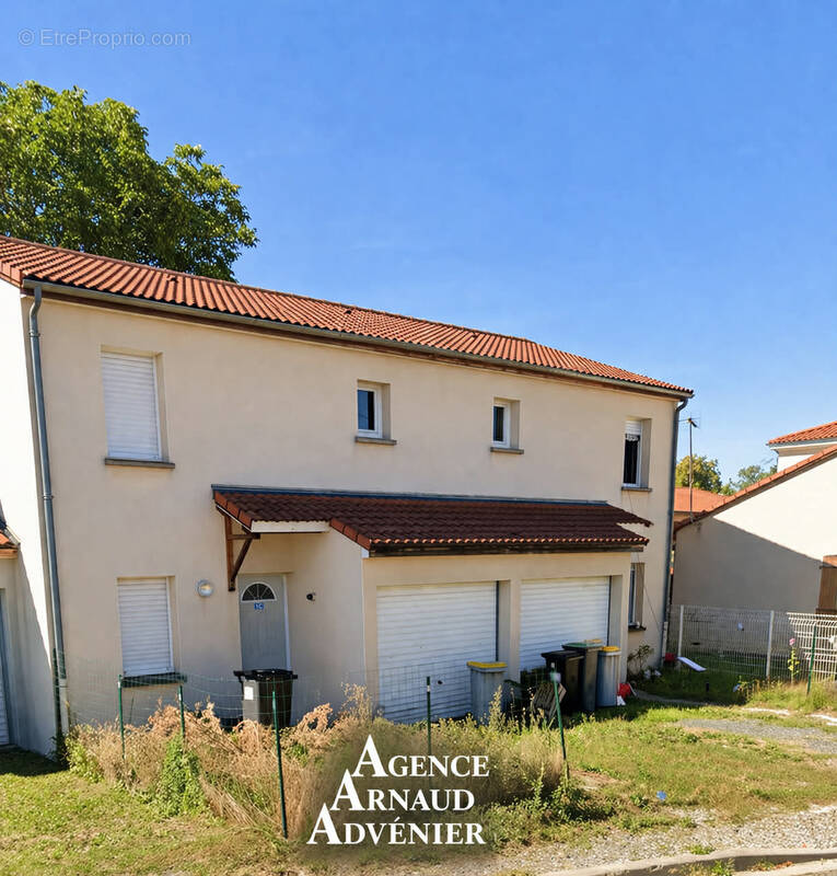 Maison à PONT-DU-CHATEAU