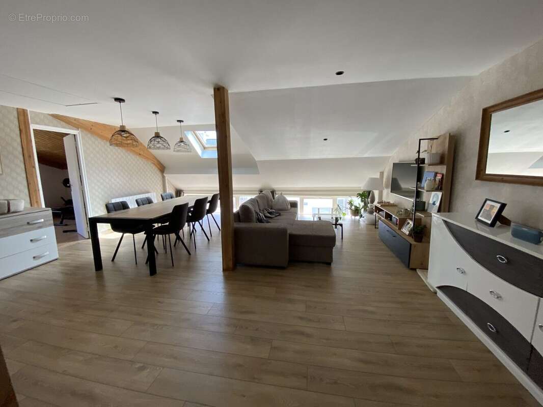 Appartement à LAMPAUL-PLOUARZEL