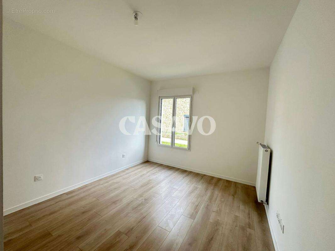 Vente Appartement 3 pièces de 65m² - 94510 La Queue-en-Brie - photo 5